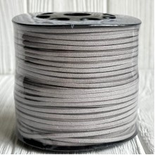 Кожаный шнур, 0,26х1,4 см, светло-серый, рулон 90 м 