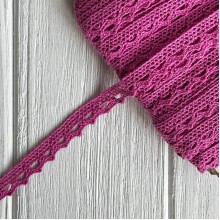 Кружево вязаное (D03401), розово-малиновое, 11 мм, рулон 45 м