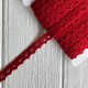 Кружево вязаное (D03401), красное, 11 мм, рулон 45 м