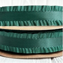 Лента-рюша, 2,5 см, темно-зеленый, рулон 23 м Лента-рюша, 2,5 см, темно-зеленый, рулон 23 м