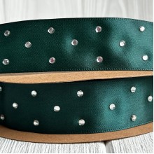 Атлас со стразами, 2,5 см, темно-зеленый, рулон 18,5 м