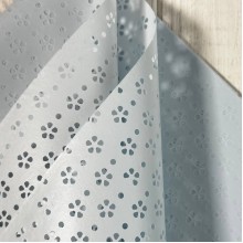 Пленка с перфорацией цветочек, 58х58 см, голубая, упаковка 10 шт.