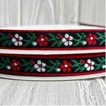 Лента с вышивкой (D19812), 1,5 см, черно-красно-зеленая, рулон 23 м