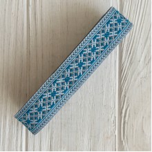 Тесьма вышиванка (узор из ромбов new), 2,5 см, бирюзовая с белым, рулон 7 м