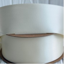 Атлас двусторонний (премиум), 3,8 см, молочный, рулон 23 м