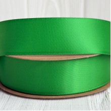 Двусторонняя атласная лента New (премиум), 2,5 см, зеленая, рулон 23 м