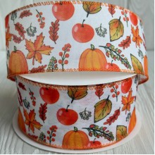 Осенняя лента с проволочным кантом, 6,3 см, белая с тыквами и веточками, рулон 18 м
