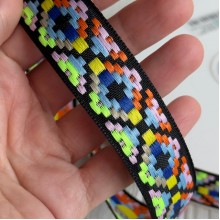 Лента с вышивкой (D19877), 2,5 см, черно-салатово-голубая, рулон 23 м