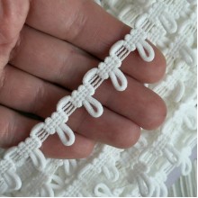 Тесьма-петля (D30337), 1,5 см, белая, моток 23 м