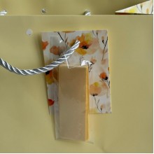 Подарочный пакет с цветочным принтом (J01188), размер S (18х23х10 см), желтый, упаковка 12 шт. 