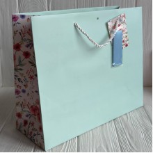 Подарунковий пакет з квітковим принтом (J01189), 31х26х12 см, мятний, упаковка 12 шт. Подарунковий пакет з квітковим принтом (J01189), 31х26х12 см, мятний, упаковка 12 шт.