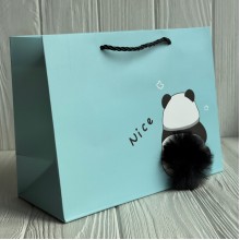 Подарочный пакет со зверюшкой "L" (J95002), 32х26х11 см, пастельный микс, упаковка 12 шт. 