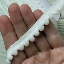 Тесьма помпончики, 0,5х0,8 см, белый, рулон 23 м