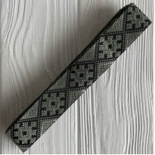 Тесьма вышиванка (узор из ромбов), 2,5 см, серый с черным, рулон 7 м
