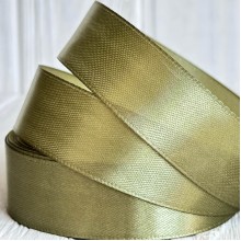 Атлас 2,5 см, блідо-оливковий, рулон 33 м