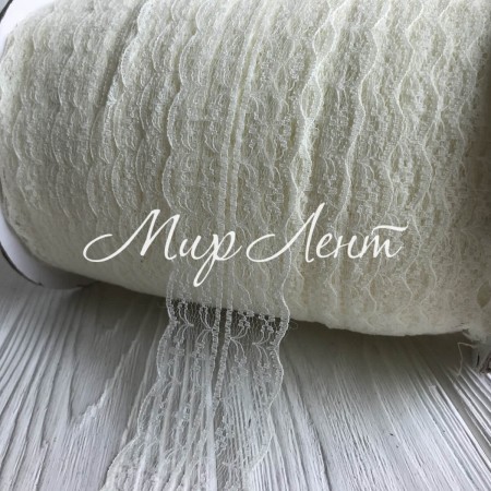 Кружево цветочек, 4,5 см, молочное, (не стрейчевое), бобина 300 ярдов (270 м)