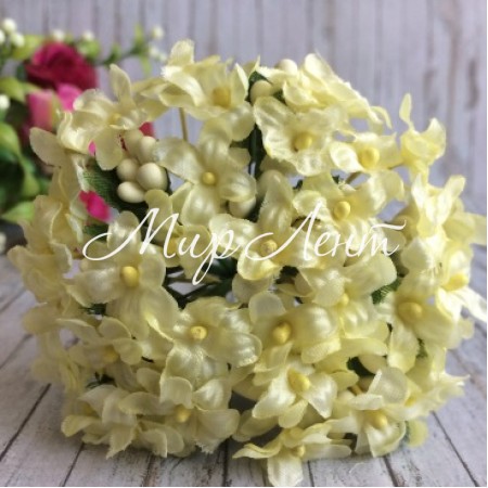 Бузок з тичинками, 2 см, молочний, упаковка 144 шт. (12 пучків)