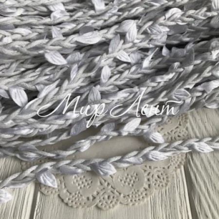 Шнур декоративный с листочками, 0,7 см, белый с белым, моток 50 м