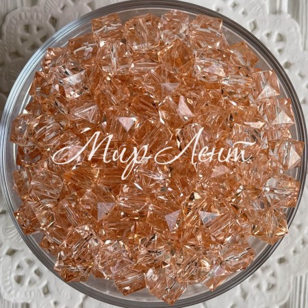 Хрусталь кубовидный, 10 мм, персиковый, упаковка 500 г