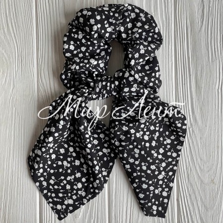 Резинка Твіллі жатка в квіточку, 27 см, чорна з білим, шт.