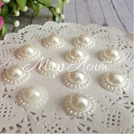 Серединка круг ромашка большая, 18 мм, молочный, упаковка 250 грамм