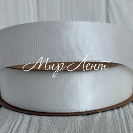 Двостороння атласна стрічка New (преміум), 2,5 см, жемчужна, рулон 23 м