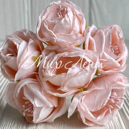 Винтажная роза с тичинками, 3,5 см, нежно-персиковая, упаковка 42 шт.