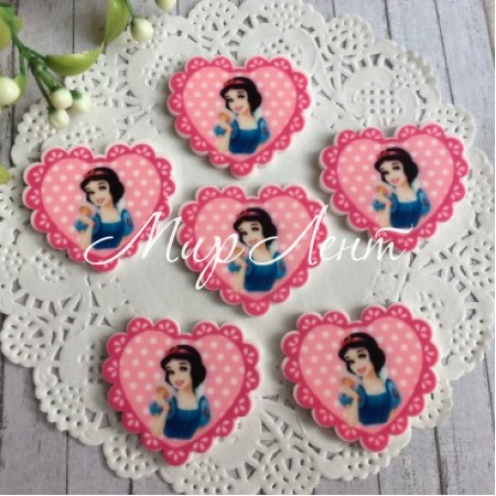 Кабошон сердце, Белоснежка, 3,3х2,9 см, розово-малиновый в горох, упаковка 25 шт.