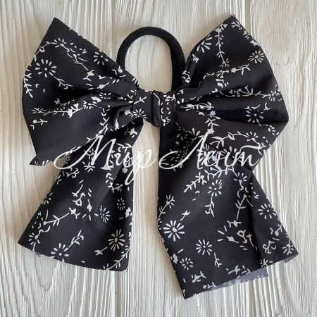 Резинка Твилли большой бант в цветочек, 16 см, черная с белыми веточками, шт.